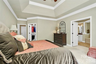 Discover refined living in this elegant full brick home on 3rd - photo 23