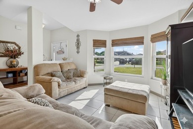 Welcome to this beautifully maintained home offering 3 bedrooms - photo 6