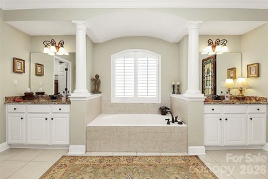 Discover refined living in this elegant full brick home on 3rd - photo 27