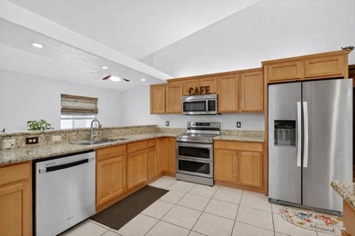 Welcome to this beautifully maintained home offering 3 bedrooms - photo 10