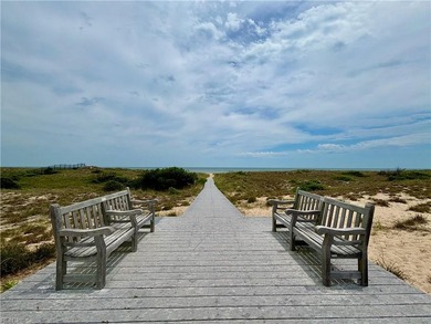 Classic circa 1968 oceanfront residence sited on a prime 50' x - photo 31