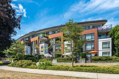 Welcome to The Lookout at Victoria Hill. This 2 bedroom + den, 2 - photo 35