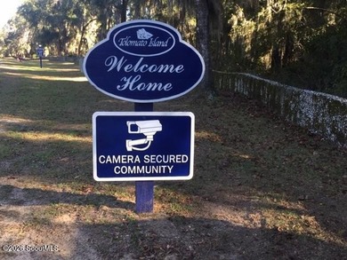 The charm of a Southern neighborhood is Tolomato Island located - photo 4
