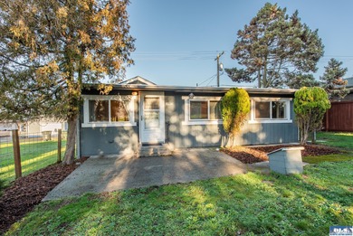 Strait Juan de Fuca  Home Active Under Contract in Port Angeles Washington