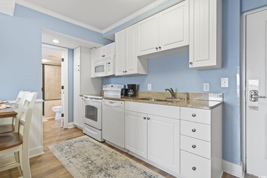 OPEN HOUSE, SUNDAY FEB 1, FROM 12:30 - 3:00! Enjoy stunning