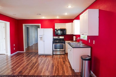 This is a very nice home on a nice quiet street in Cordell