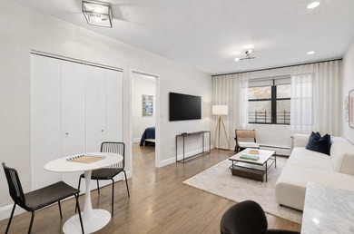 Hudson River Home For Sale in New York New York