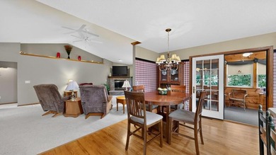 Welcome home to this beautifully maintained 3-bedroom home - photo 12