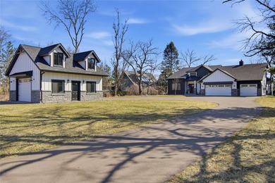Lake Wissota Home Active Under Contract in Chippewa Falls Wisconsin