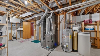 Welcome home to this beautifully maintained 3-bedroom home - photo 50