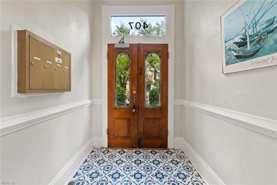 Elizabeth River Condo For Sale in Norfolk Virginia