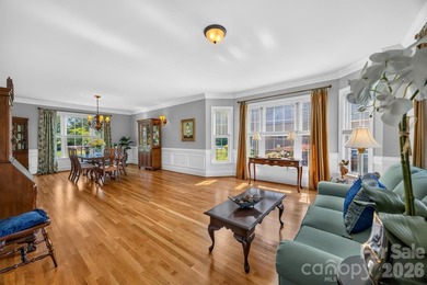 Welcome home to this stunning, all-brick custom-built residence - photo 8