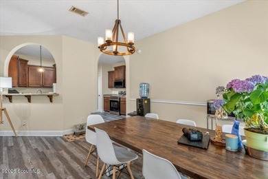 Don't miss this beautifully maintained, move-in ready home - photo 10