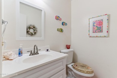 Nestled in the heart of St. Simons Island's sought-after South - photo 6