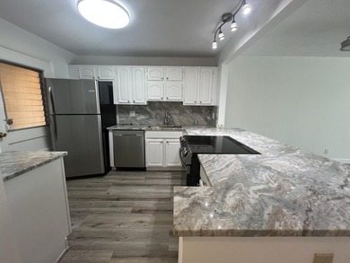 Welcome home! Located in the most desirable area in Boca! This - photo 3