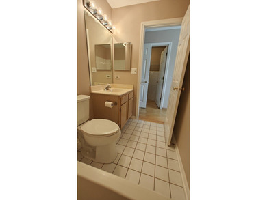 Welcome to this beautifully updated, open-concept 2-story - photo 33