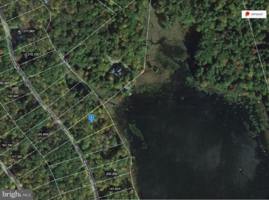 Lochlin Pond Lot For Sale in Hawley Pennsylvania