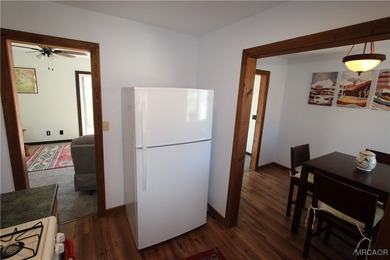 Welcome home to serene, elevated living with postcard-worthy - photo 9