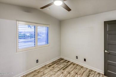 FULLY DETACHED CASITA! This beautifully-maintained home is - photo 18