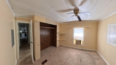 Manufactured home on huge - photo 22