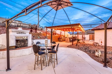 FULLY DETACHED CASITA! This beautifully-maintained home is - photo 25