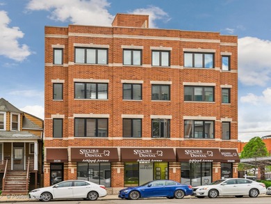 Lake Michigan - Cook County Condo For Sale in Chicago Illinois