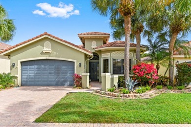(private lake, pond, coastal) Home For Sale in Boynton Beach Florida
