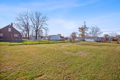 (private lake, pond, creek) Lot Active Under Contract in Saint Clair Shores Michigan