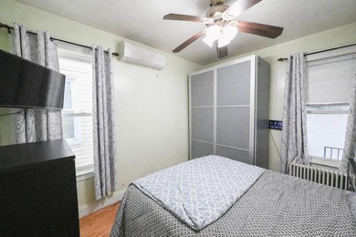 MOVE RIGHT INTO THIS WELL MAINTAINED 2 FAMILY SEMI-ATTACHED HOME - photo 15