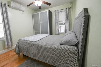 MOVE RIGHT INTO THIS WELL MAINTAINED 2 FAMILY SEMI-ATTACHED HOME - photo 18