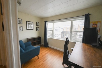 MOVE RIGHT INTO THIS WELL MAINTAINED 2 FAMILY SEMI-ATTACHED HOME - photo 20
