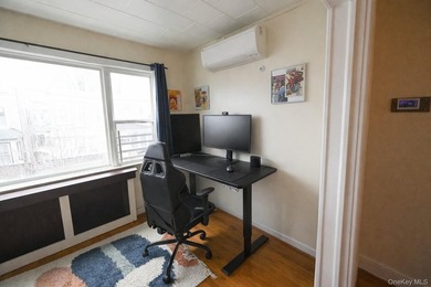 MOVE RIGHT INTO THIS WELL MAINTAINED 2 FAMILY SEMI-ATTACHED HOME - photo 21