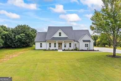 Stunning Modern Farmhouse in Exclusive Flat Creek Retreat - 5