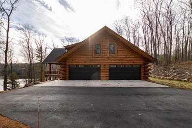 Lake DuBay Home For Sale in Junction City Wisconsin