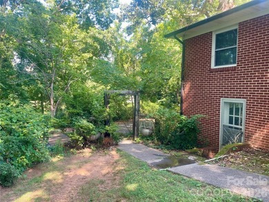 Situated on 2.93 beautiful acres, surrounded by nature. Back - photo 8