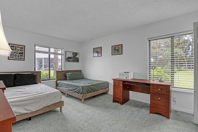 Beautifully upgraded corner unit with stunning lake views from - photo 15