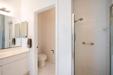 DON'T DELAY, BUY TODAY! This upgraded 4-bedroom, 2.5-bathroom - photo 15