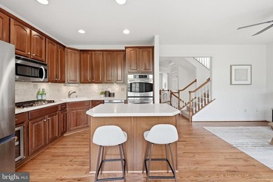 Prime End-Unit in the Prestigious Bear Creek Section of River - photo 18