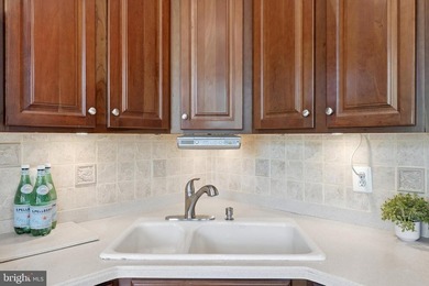 Prime End-Unit in the Prestigious Bear Creek Section of River - photo 19