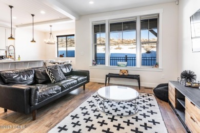 Jordanelle Reservoir Townhome/Townhouse For Sale in Hideout Utah