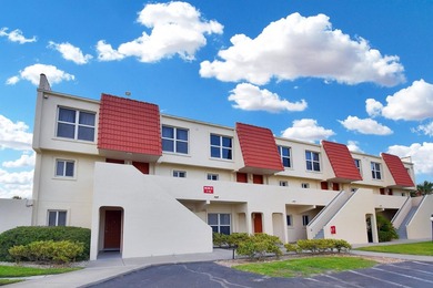 Beautifully remodeled, HIGH INCOME, direct ocean front condo at - photo 22
