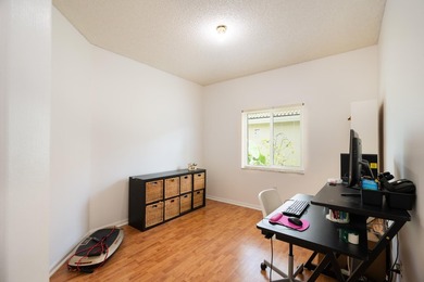 DON'T DELAY, BUY TODAY! This upgraded 4-bedroom, 2.5-bathroom - photo 22