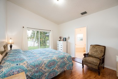 DON'T DELAY, BUY TODAY! This upgraded 4-bedroom, 2.5-bathroom - photo 27