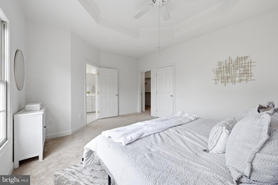 Prime End-Unit in the Prestigious Bear Creek Section of River - photo 30