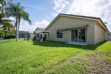 DON'T DELAY, BUY TODAY! This upgraded 4-bedroom, 2.5-bathroom - photo 34