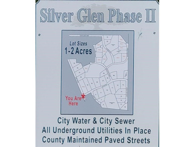 Beautiful Lot (26) in Silver Glen subdivision, are you ready for - photo 8