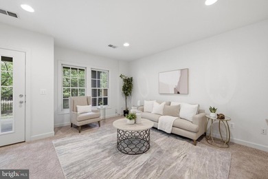 Prime End-Unit in the Prestigious Bear Creek Section of River - photo 40