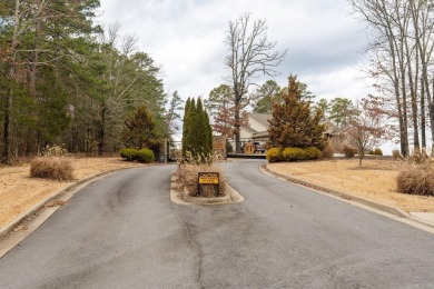 Vacant level lot in the gated and very private Wisdom Pointe - photo 6