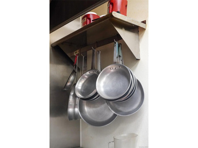 D'Melting Pot is a fully equipped, turnkey restaurant located in - photo 15