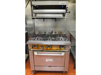 D'Melting Pot is a fully equipped, turnkey restaurant located in - photo 17